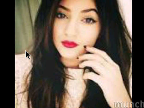 KYLIE JENNER PAGE TEAM JENNER ALL THE WAY FOLLOW FOR THE LATEST UPDATES ON THE KARDASHIANS AND THE JENNERS !!!!!