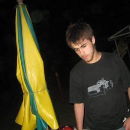 Crypto Maximalist, Artista Marcial Entusiasta y Analista de proyectos @SuiPadxyz #SuiPadxyz  $BTC $DOT $ALGO $ARB $MIGA COO

https://t.co/6XsOKr9Uww