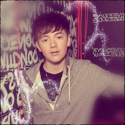 One Human who make some people suprise with his voice and he have a cute face too. so, them look crazy with him. that is GREYSON MICHAEL CHANCE!!