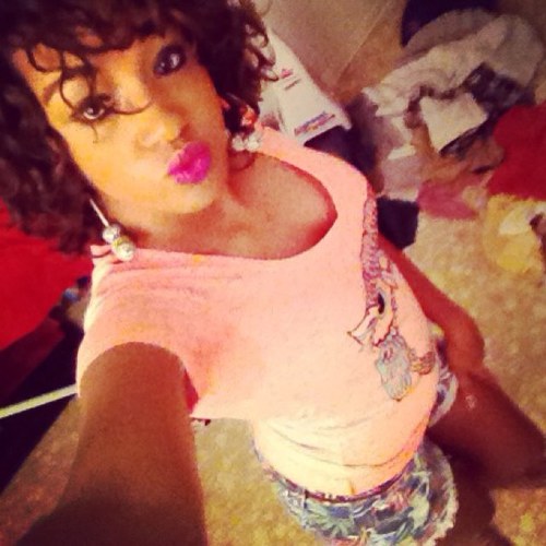 Everything is Crystalclear once you look into my eyesMy daughter comes First VampLife, I get the job done..Xoxo kisses