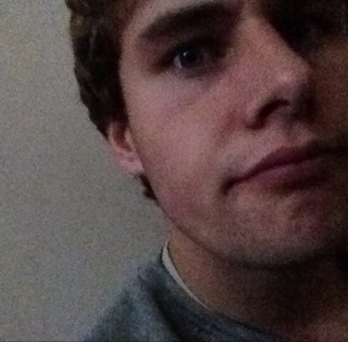 Falck1's profile picture. min første tweet er min beste tweet