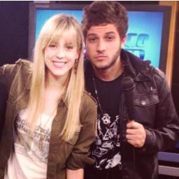 Ruth , 13 anos , criado em : 21/02/11 ! Amor já se tornou uma palavra pequena para descrever esse Sentimento !* Love You 
     @ChayLeao & @SophiaAbrahao ♥