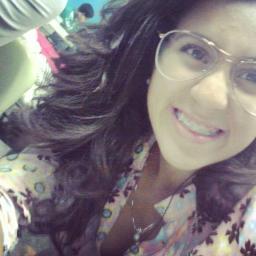Não me leve á sério, me dê dinheiro ou, me leve pra Paris! - Aproveita e me segue no:  http://t.co/ewnrpV5DWn  :)
#LOVATIC