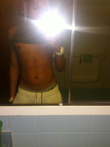 Mackinx,  tryna get my Paper up, younq educated nd sexxii officially Babyboii!!!!