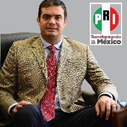 Abogado, Esposo, Papá y Orgullasamente Priísta. Actualmente Subsecretario de Organización del CEN del PRI.