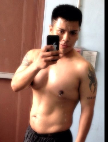 19Theone's profile picture. 