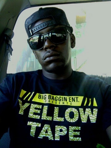 co-ceo & artist of BIG BAGGIN ENT. ,also producer of yellow tape dvd founded in Baltimore city!for bookings call 443-800-6848