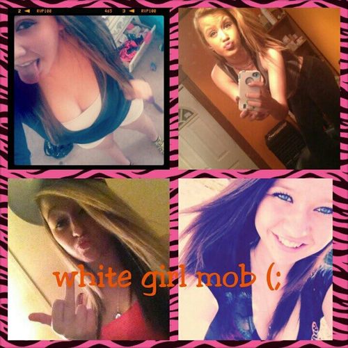 (; I'm Dayzi, I'm Alana, I'm Kylie and I'm Lexie follow us we are the princess of illinois...treat us likethe princess and you'll be our prince (; follow us 3