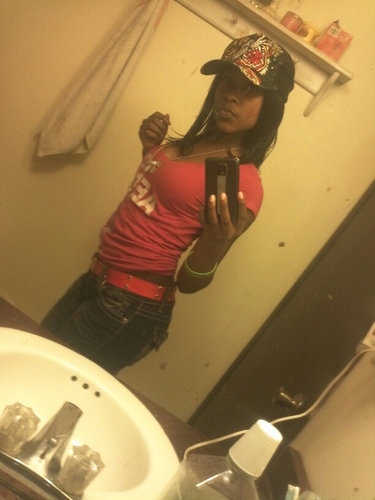 Shhh Just Follow Me... I Won't Bite And Follow Me On Instargram @Pretty_Kisses_Babyieee I Follow Back ツ