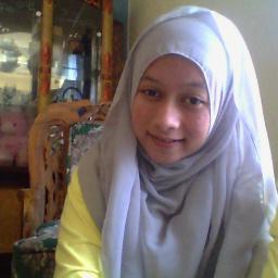 ema_emamawarnie's profile picture. 