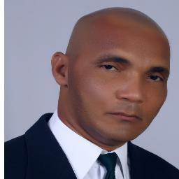 Nacido 23 de Julio del 61 Cartagena. Primaria, Censpes, Secundaria. La Trinidad,Profesionalizacion servicio de Policia Es Gonzalo Jimenez de Quezada, sibate
