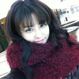 밝은 햇살, 시원한 바람, 귀여운 고양이