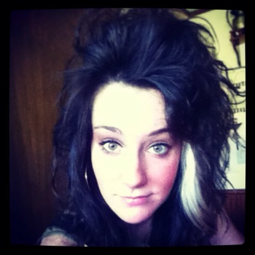 JulChristine's profile picture. Life is full of beauty. Notice it. Smell the rain, and feel the wind. Live your life to the fullest potential, and fight for your dreams. And, just DANCE!