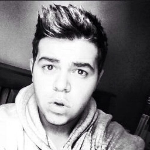 Follow me i follow back! Janoskians 0/5