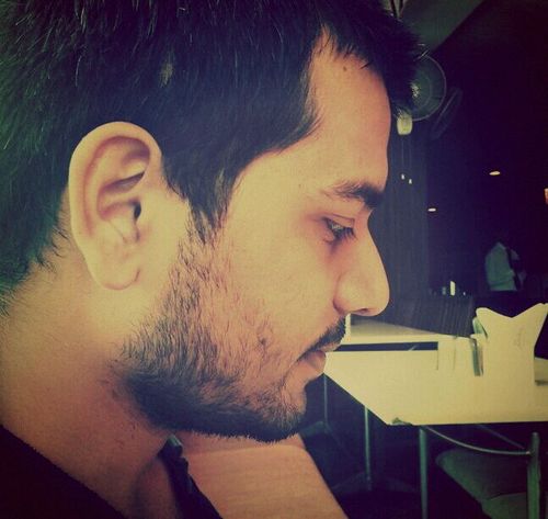 Accountant @ 810 830 9422