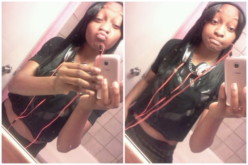 THOTS_FavorMe's profile picture. #FollowBack AQUARIUS-O126 . #KEEP CALM She's Single : ) #NBGF .