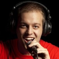 Developer, admin, DJ, fotograf. Rád zkouším a učím se nové věci.