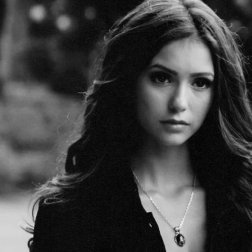 Kiss me or kill me ;) | vampire | mystic falls