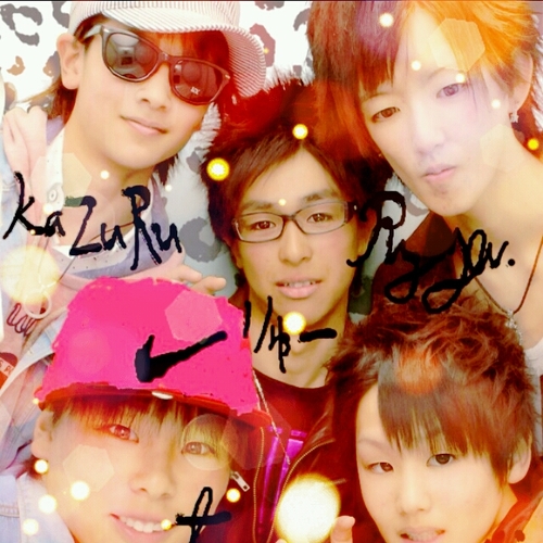 HappyCoca-Cola. Iwill live Los Angeles and Naples.Taylorswift / MileyCyrus / Americas sweet heart. Party in the USA. The sky is the limit. 16years old.ー0326ー