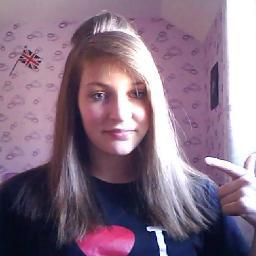 Lauryne mon bébé je t'aime ( hatte d'être le 12 Septembre ) !!♥♥