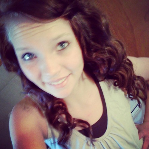 15. Birthday ; June 18 , 1997 Yo' , Breanna Nicole Zealers the name ! Freshman at the effin' moment , Follow me ! Kay? Kay (; Latahhhh 3