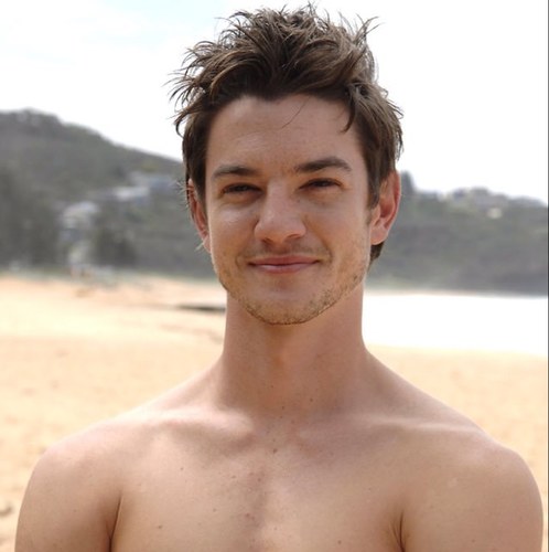 NateRulesSB's profile picture. Mi vida se resumen en 3 palabras: Libertad, Aventura y Fotografia. Me dedico al trabajo de la fotografia que es lo que me apasiona en la vida.