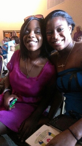 ToyaSinead's profile picture. 