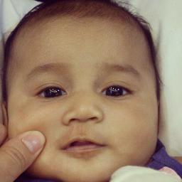 walaupun awak dah pergi meninggalkan saya tapi nama awak tetap dalam hati saya.  :'(