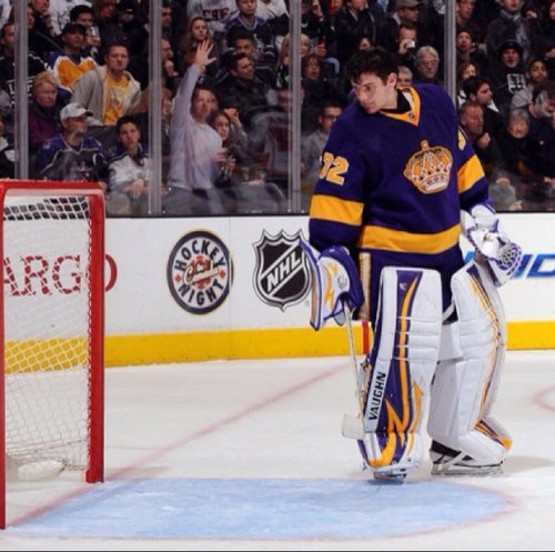 Tweeting Pictures of the Best Tendy Gear around the league.