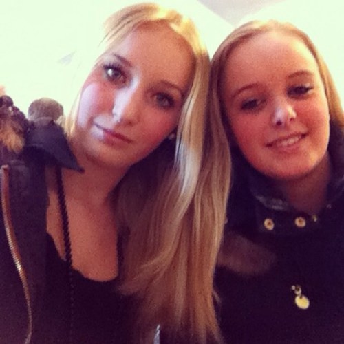 MARIJEDANIQUE's profile picture. We just trust the wrong people 3/ moop zal je nooit meer laten gaan loveyou zus