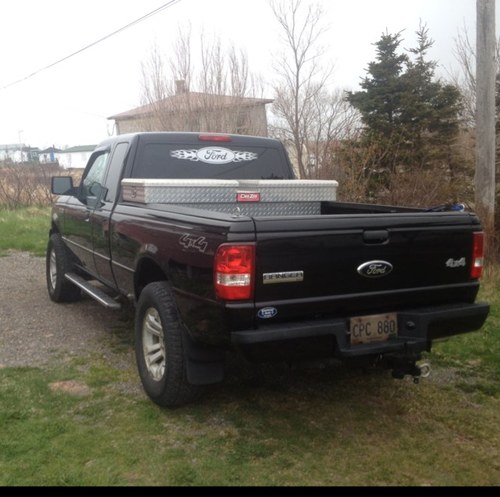 brytonfollett's profile picture. 