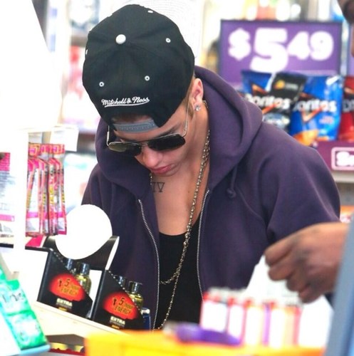 xadoringwwe's profile picture. ~ ~ butters and bubbles here, two crazy chicks who love wrestling and justin. aj | miz | cena | ziggy | maddox | kelly | eve | bieber ~ ~