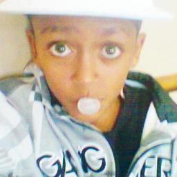 ∞ ‏''Fique atento, meu silencio responde muitas perguntas.'  ∞
