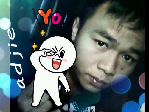 ajingeslank's profile picture. Menyebarkan virus perdamaian slank ke penjuru dunia