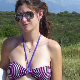 PauhlaC's profile picture. amo a mi familia son lo mas importante de mi vida.