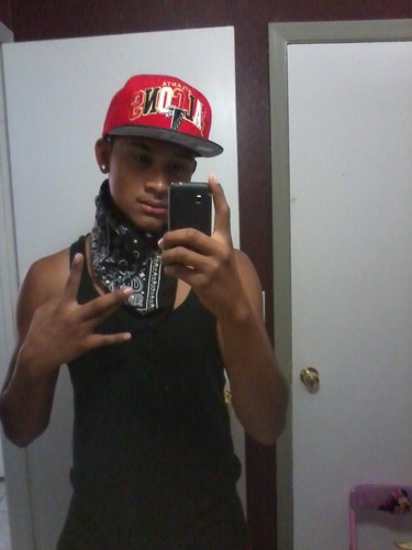 follow and i'll follow back c;