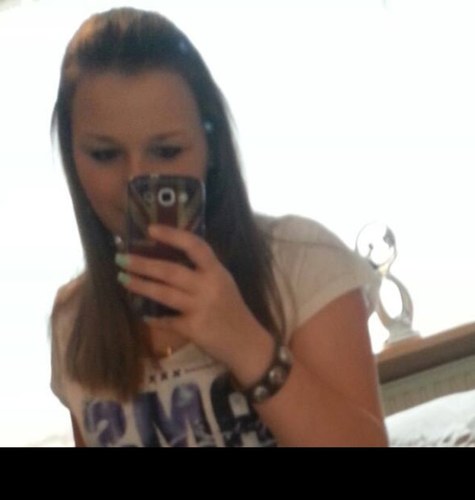 08041997 x 16 x ik mis je opa 03042012 ♡ x ♡ just myself'x ♡ don't worry, be happy