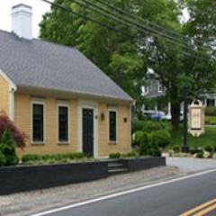 Lyric Restaurant is contemporary American restaurant highlighting the music of Owner Ann Austin.