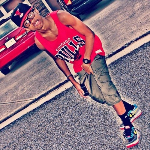 Im Too Fly To Be Lowkey.