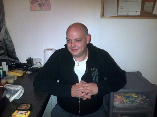 my name is timothy escott D.i.p P.i. HKt.B I am a knights templar I have five girls and a loveing wife sara my hobby is a paranormal investigator.