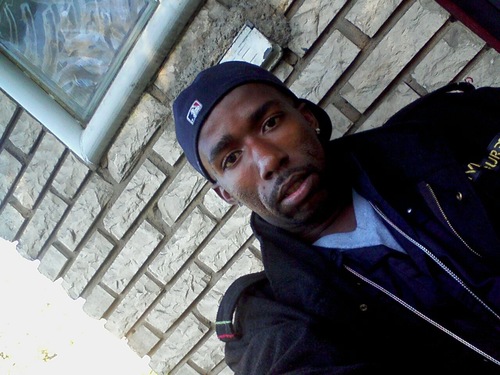 HEADRUSHTHE1's profile picture. RAPPER / SONG WRITER / ACTOR
HEADRUSH (773) 619-8372
CHICAGO IL