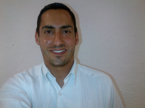 Orgullosamente Sonorense, Yucateco por adopción, turistero por convicción. 
Director de Publicidad de la Comisión de Fomento al Turismo de Sonora.