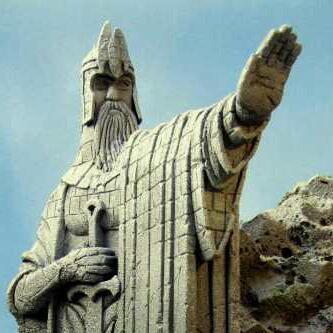 Rey de reyes. Amo del tiempo. Saruman es mi amigo.