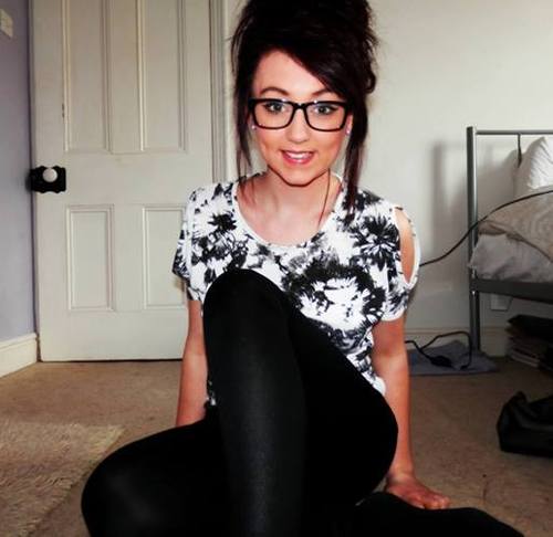 ElleJoSampson's profile picture. 