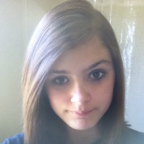 Im scene, im 14, im single, live in the usa(georgia), i love all screamo bands\rock, i hate fake people. Lovez u!! ;D