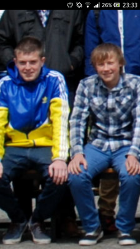 Jelgerr's profile picture. 17jaar - leerjaar1 detailhandel - voetballend bij V.V.Z B1 - feyenoord supporter in hart en nieren.