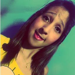 eu prefiro ser feia, ciumenta ,idiota,chatta, retardada doqe ser vadia -yn