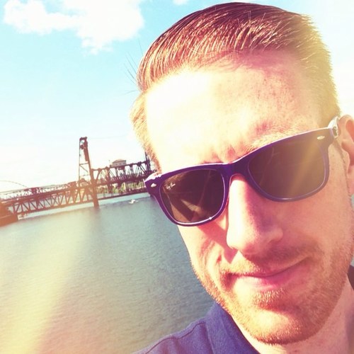 Programmer, gamer, movie buff, comic fan, Mac enthusiast, home brewer, and all around nerd.