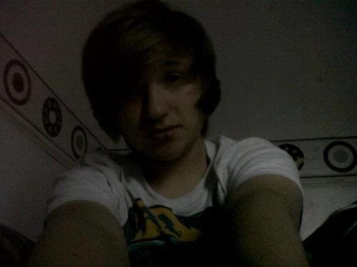 ddddaniiiiellll's profile picture. Qwertyuiopasdfghjklzxcvbnm