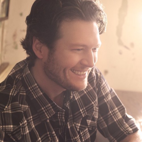 TomColt's profile picture. 33; pure werewolf. Foreman at a roofing and siding company. Quite literally, a horndog. Kind of whipped by @KristenFerrior.